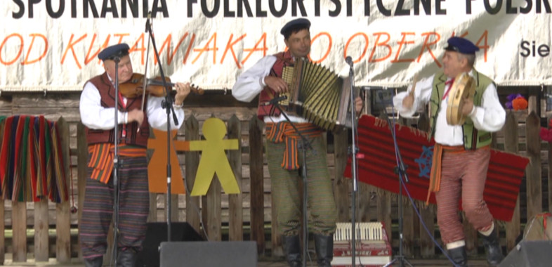 Autentyzm i Inspiracje na sieradzkim skansenie