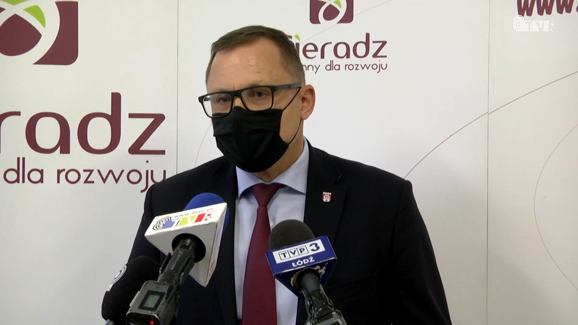 Briefing prasowy prezydenta Sieradza – Pawła Osiewały