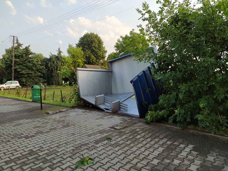 Interwencje strażaków po nocnych nawałnicach