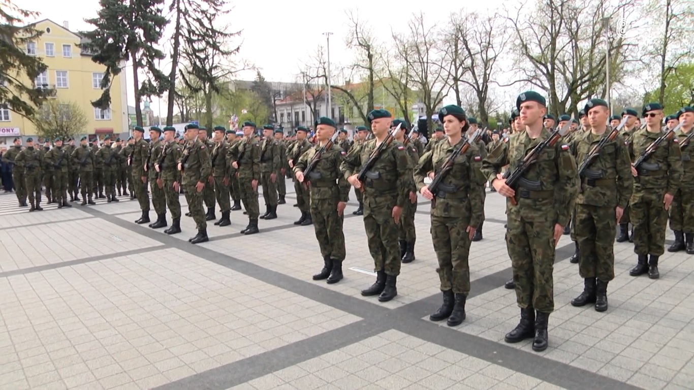 Przysięga wojskowa i piknik służb mundurowych