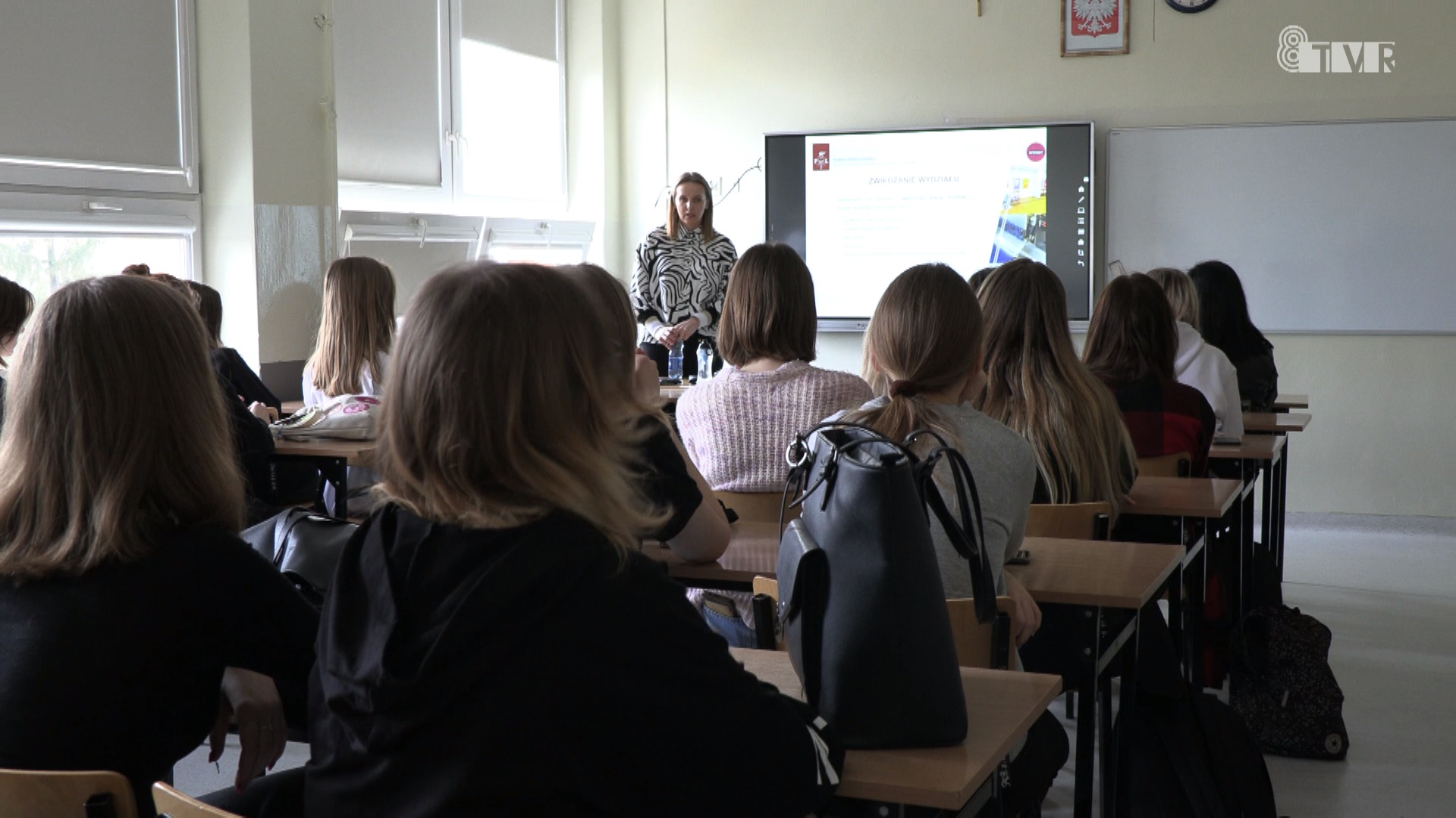 Jak wygląda ekologiczna produkcja odzieży? O tym rozmawiano w II LO w Sieradzu