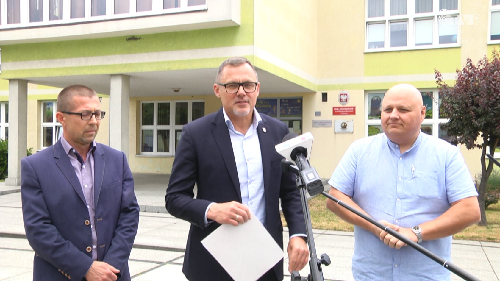 Plan budowy żłobka i inwestycje drogowe w rejonie osiedla Pisarzy w Sieradzu | konferencja