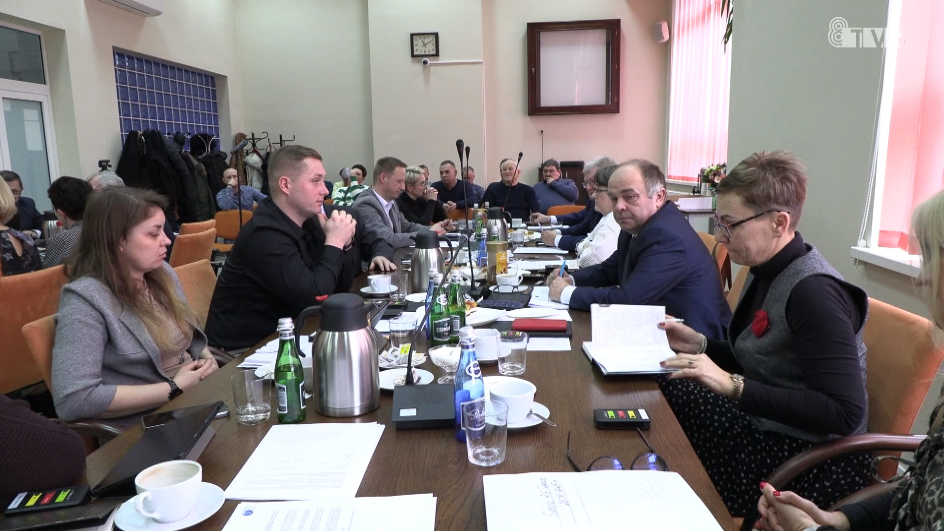 Sesja Rady Gminy Sieradz | dyskusja o cenach za wodę i ścieki